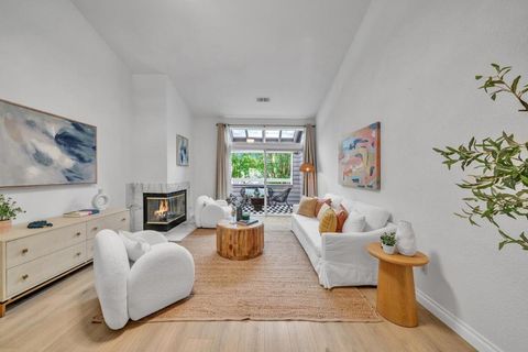 Photo of 1654 Parkview Green Circle, San Jose, CA 95131 (MLS # ML82041583)