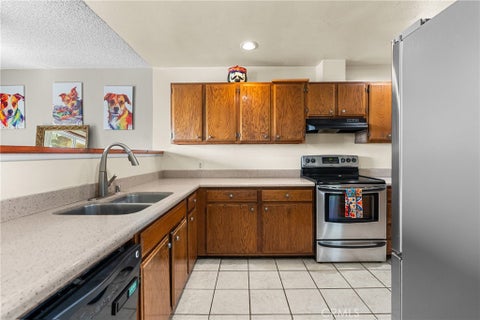 Tiny photo for 23834 Box Canyon Rd RD, West Hills, CA 91304 (MLS # SR26226584)