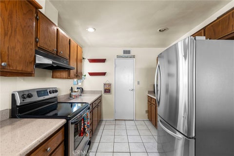 Tiny photo for 23834 Box Canyon Rd RD, West Hills, CA 91304 (MLS # SR26226584)