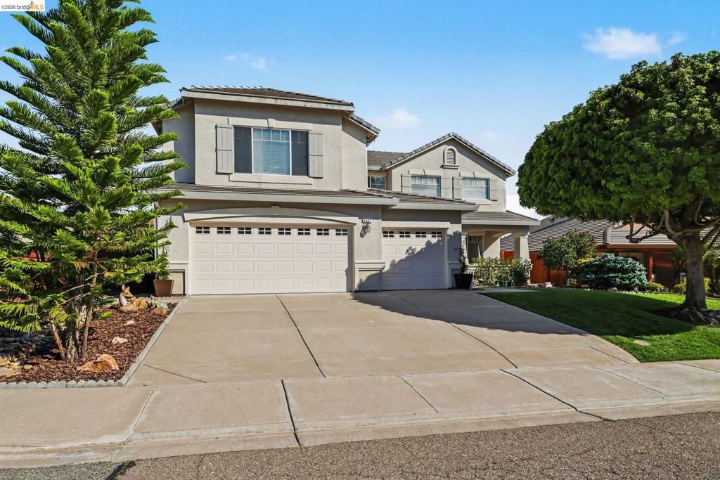 Photo of 5407 5407 Cherokee Way Way, Antioch, CA 94531 (MLS # 41125809)