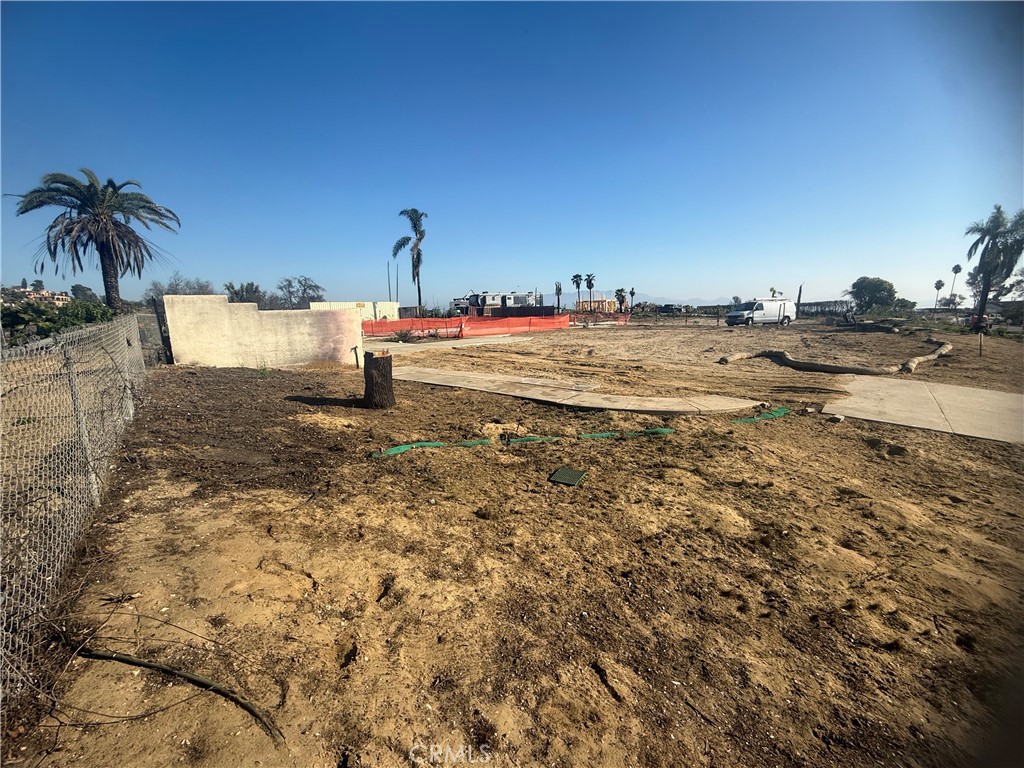 Las Posas Estate - Land