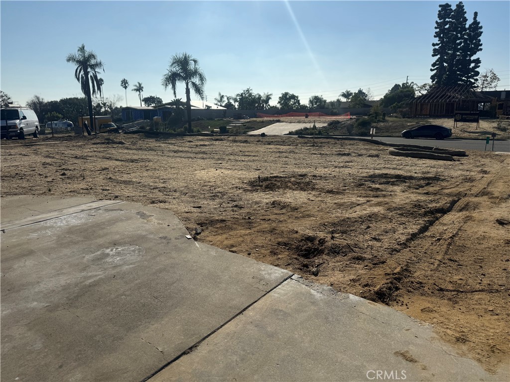 Las Posas Estate - Land