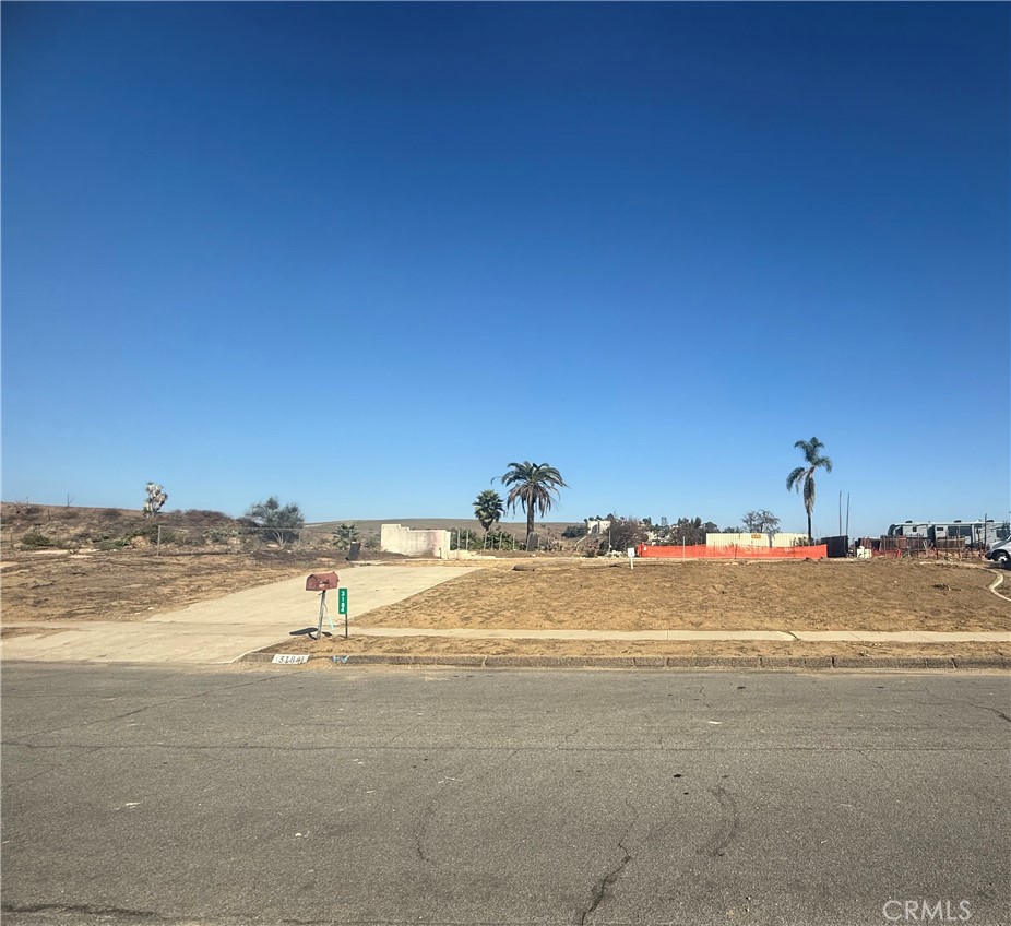 Las Posas Estate - Land