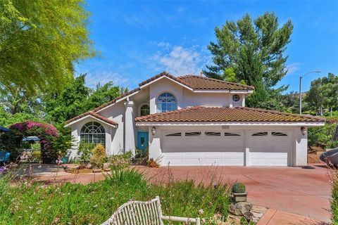 Photo of 10830 Orchard View Ln, Riverside, CA 92503 (MLS # IV26079683)