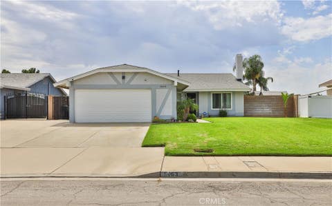 Photo of 5063 Auburn AVE, San Bernardino, CA 92407 (MLS # CV26177633)