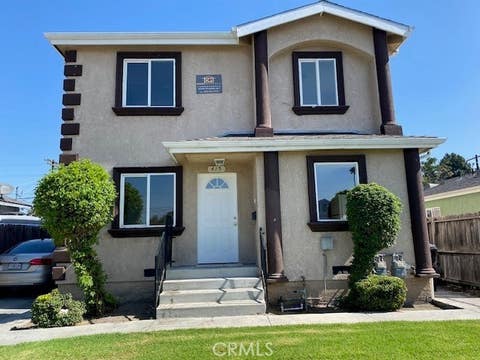Photo of 415 E 106th ST, Los Angeles, CA 90003 (MLS # RS26174791)
