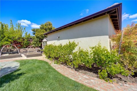 Tiny photo for 1090 Muscat Court, Templeton, CA 93465 (MLS # NS26089333)