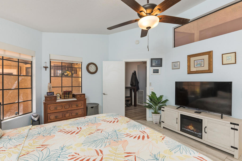 Woodhaven Country Cl - Residential