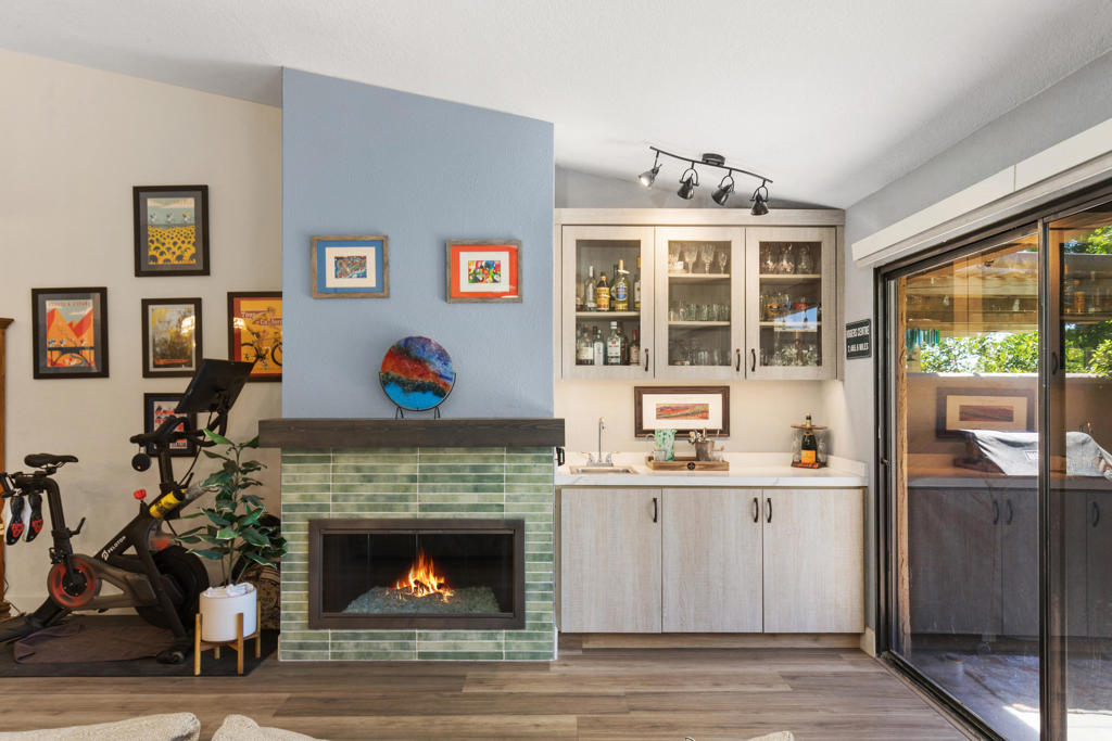 Woodhaven Country Cl - Residential