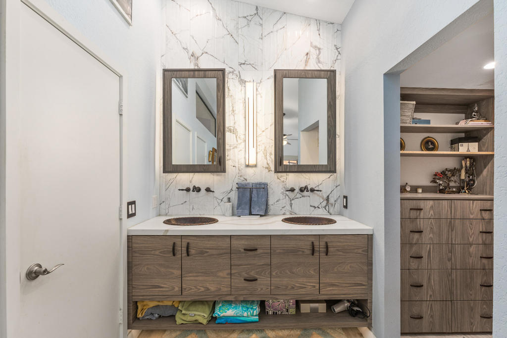 Woodhaven Country Cl - Residential