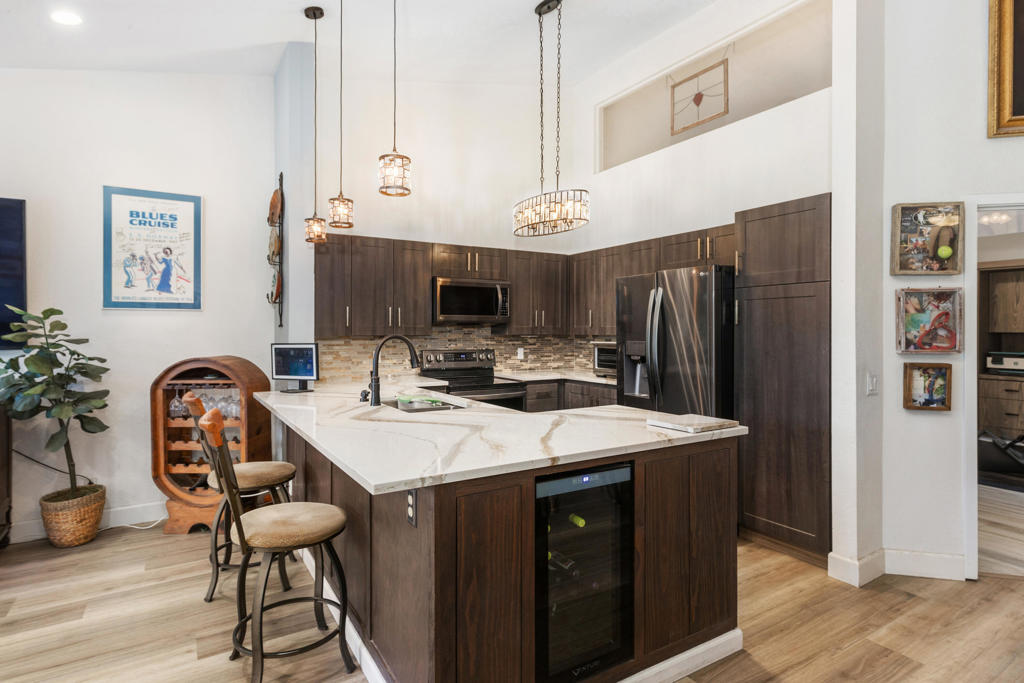 Woodhaven Country Cl - Residential