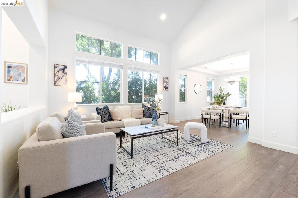 5947 Pala Mesa DR