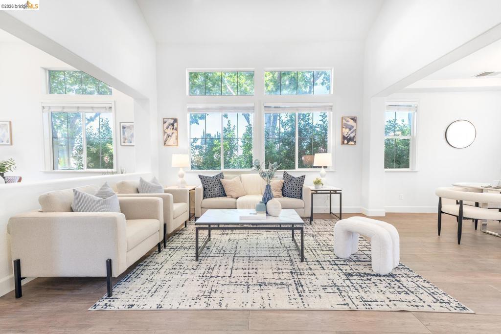 5947 Pala Mesa DR