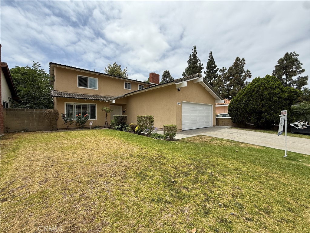Beautiful Single Family Residential House, offering 4 bedrooms and 2 and 1/2 baths.
Newly partially remodeled kitchen overseeing the backyard .large formal living room with hardwood floors, enjoy your family nights at the family room . Sliding door to the backyard.recess lights through , conveniently 2 car attached garage ,with Laundry hookups inside garage.
Upstairs all bedrooms and 2 full baths.
Amazing location!Walking distance to Cerritos High School ,South Street where lots of eateries parks, Cerritos Mall and public Transportation.
This house wont last .