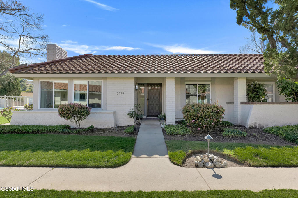 2229 Crespi Lane