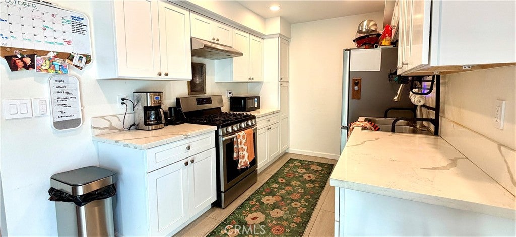 715 S Webster #30 Avenue