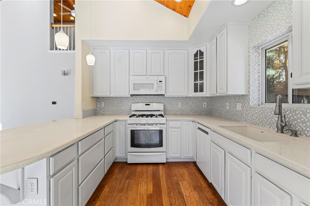 Green Valley Lake (GVLK) - Residential