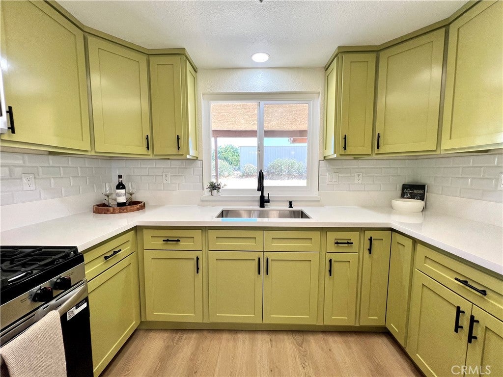 13377 Paramount Road