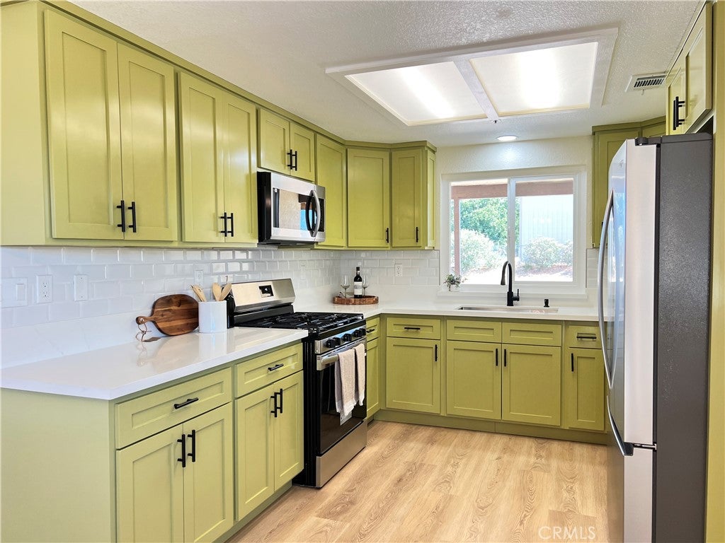 13377 Paramount Road