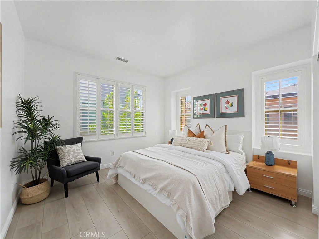 320 Bronze, Irvine CA 92618 - Photo 30