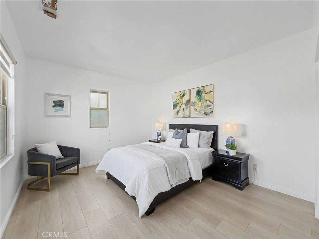 320 Bronze, Irvine CA 92618 - Photo 32