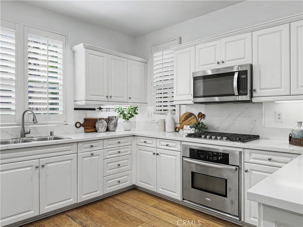 320 Bronze, Irvine CA 92618 - Photo 10