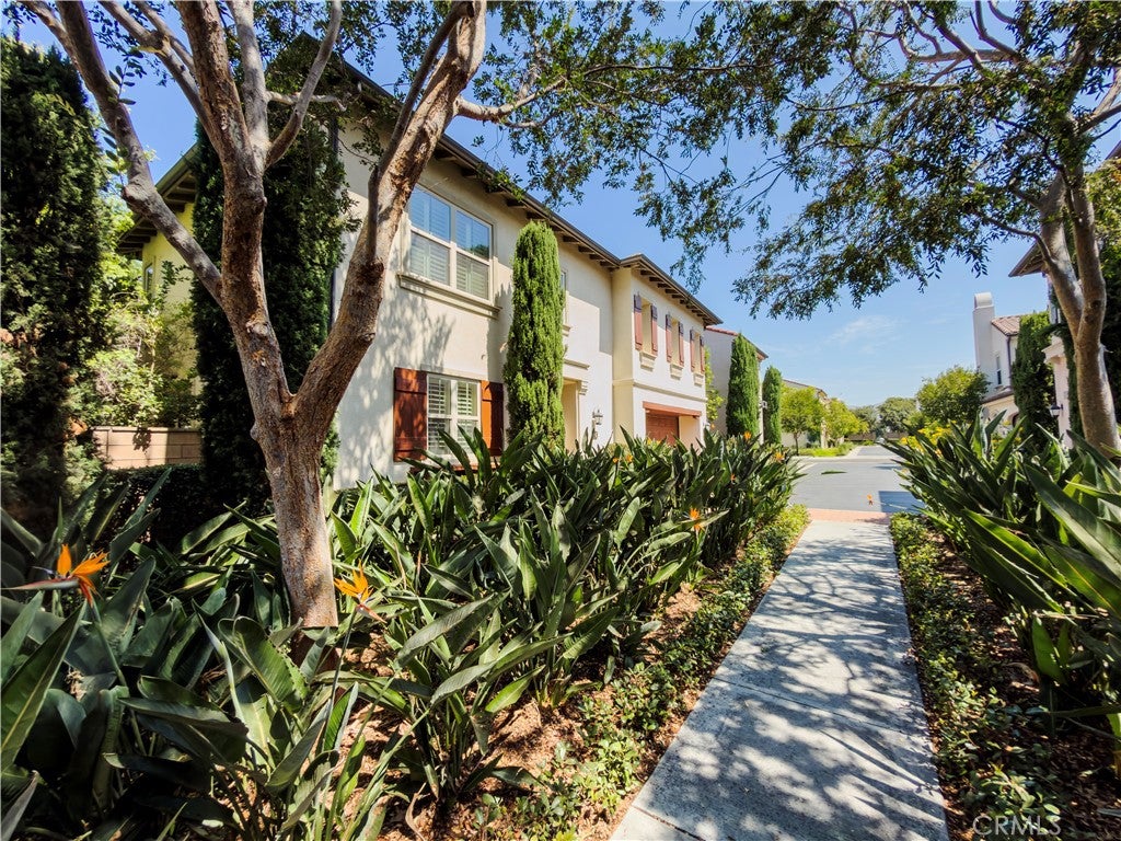 320 Bronze, Irvine CA 92618 - Photo 54