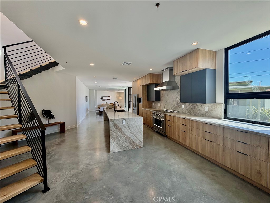 243 Seal Beach Blvd