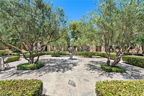 125 Danbrook Irvine CA 92603