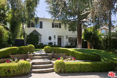 Photo of 316 22nd Street, Santa Monica, CA 90402 (MLS # 25606137)