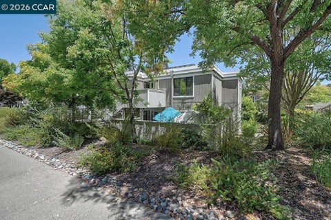 Photo of 1101 Canyonwood Ct #3, Walnut Creek, CA 94595 (MLS # 41142221)