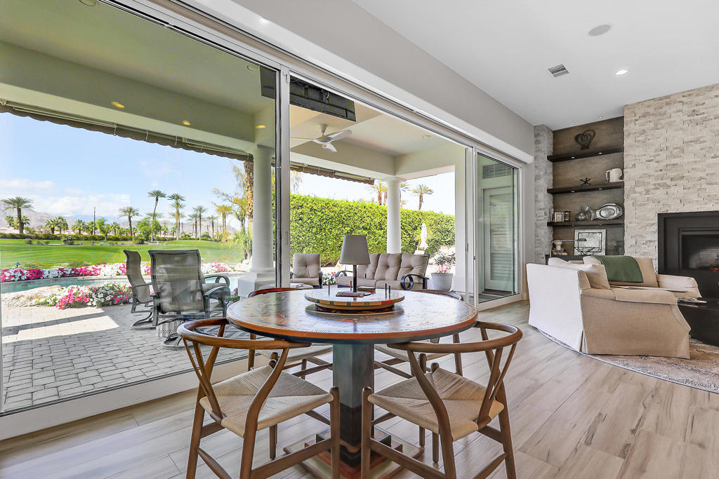 Mountain View CC - Residential Lease