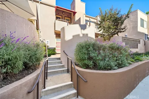 25761 Le Parc Unit 82, Lake Forest, CA 92630 - MLS#: PW25243836