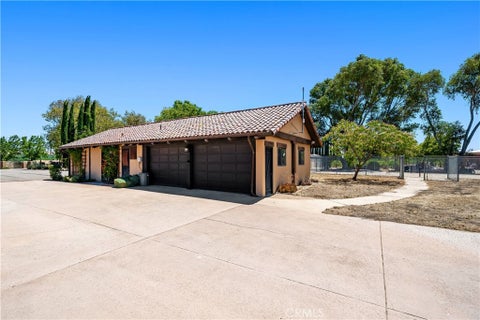 Tiny photo for 2995 Pleasant RD, San Miguel, CA 93451 (MLS # NS26172048)