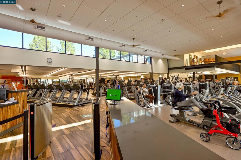 ROSSMOOR - Residential