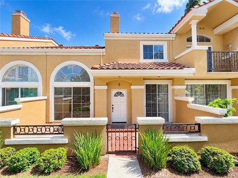 Photo of 5 Opera LN, Aliso Viejo, CA 92656 (MLS # OC26206251)