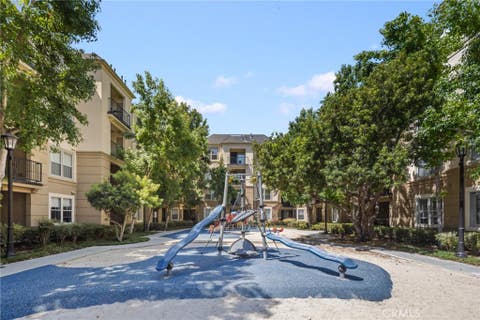 Tiny photo for 2238 Watermarke Place Pl, Irvine, CA 92612 (MLS # OC26148654)