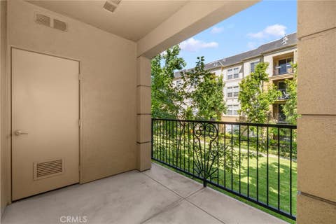 Tiny photo for 2238 Watermarke Place Pl, Irvine, CA 92612 (MLS # OC26148654)