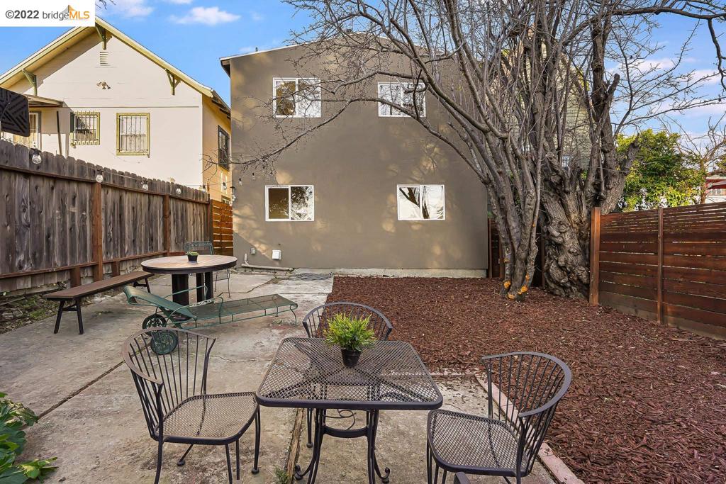 TUXEDO - Residential