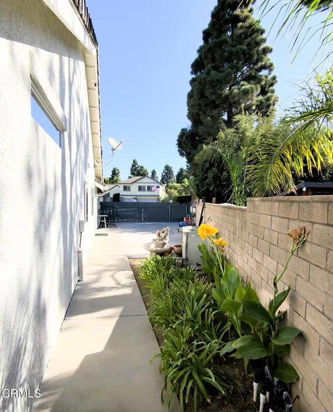 Tiny photo for 2661 Waverly Avenue, Camarillo, CA 93010 (MLS # V1-38887)