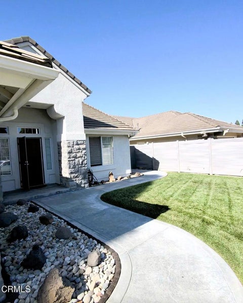 Tiny photo for 2661 Waverly Avenue, Camarillo, CA 93010 (MLS # V1-38887)