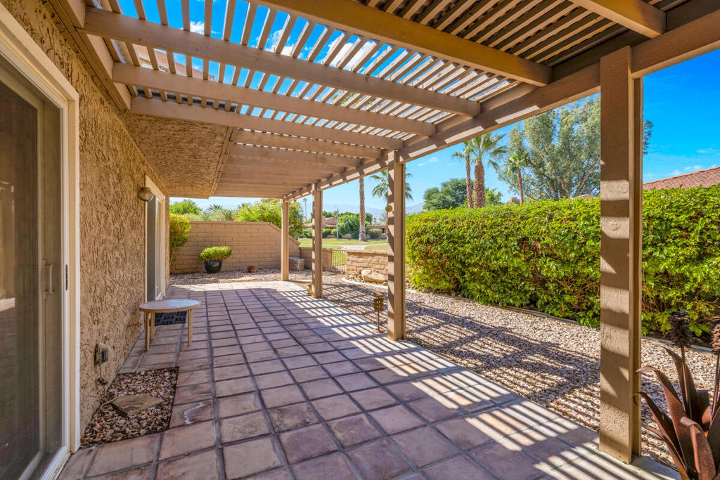 Hidden Palms - Residential