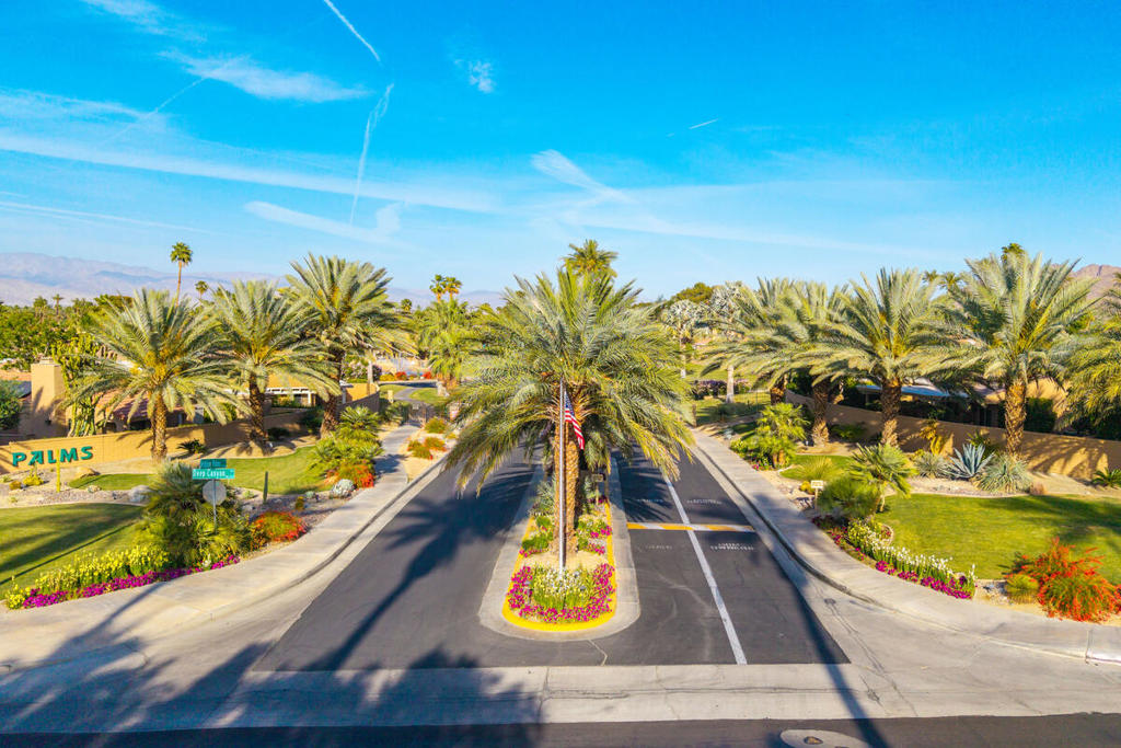 Hidden Palms - Residential