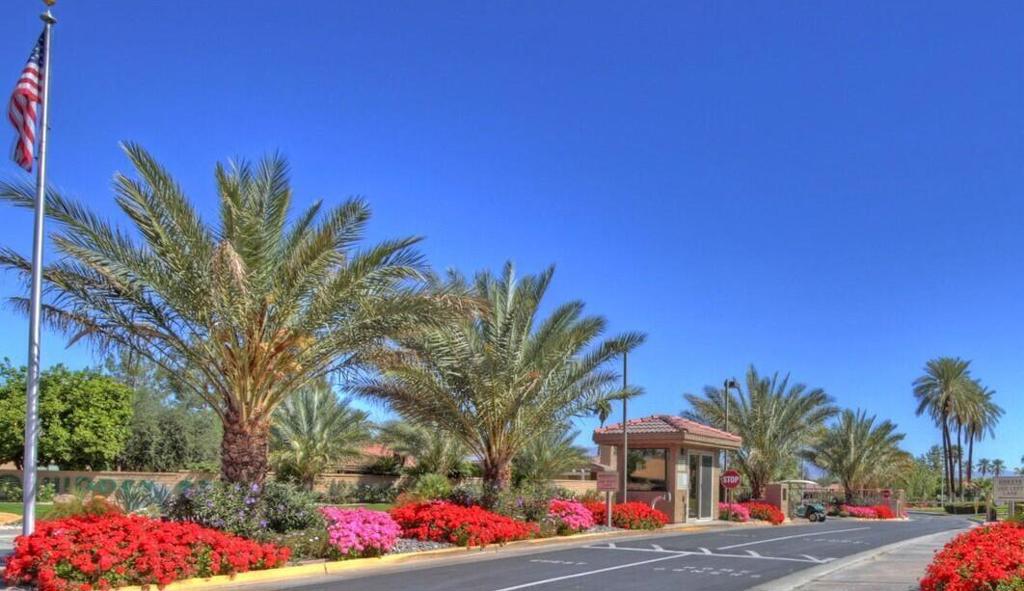 Hidden Palms - Residential