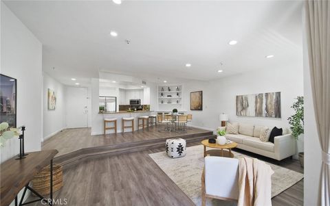 Photo of 235 Main Street #118, Venice, CA 90291 (MLS # WS25246227) Photo of 235 Main Street #118, Venice, CA 90291 (MLS # WS25246227)