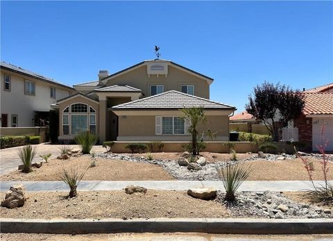 Photo of 27687 Silver Lakes Pkwy, Helendale, CA 92342 (MLS # HD26088455)