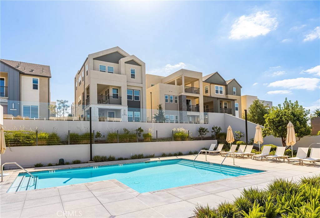 Amber at Solis Park - Residential