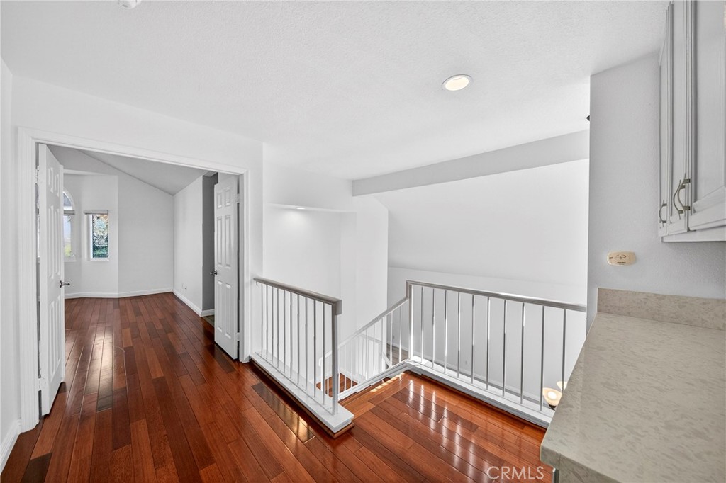 HIGHLANDS - Residential Lease