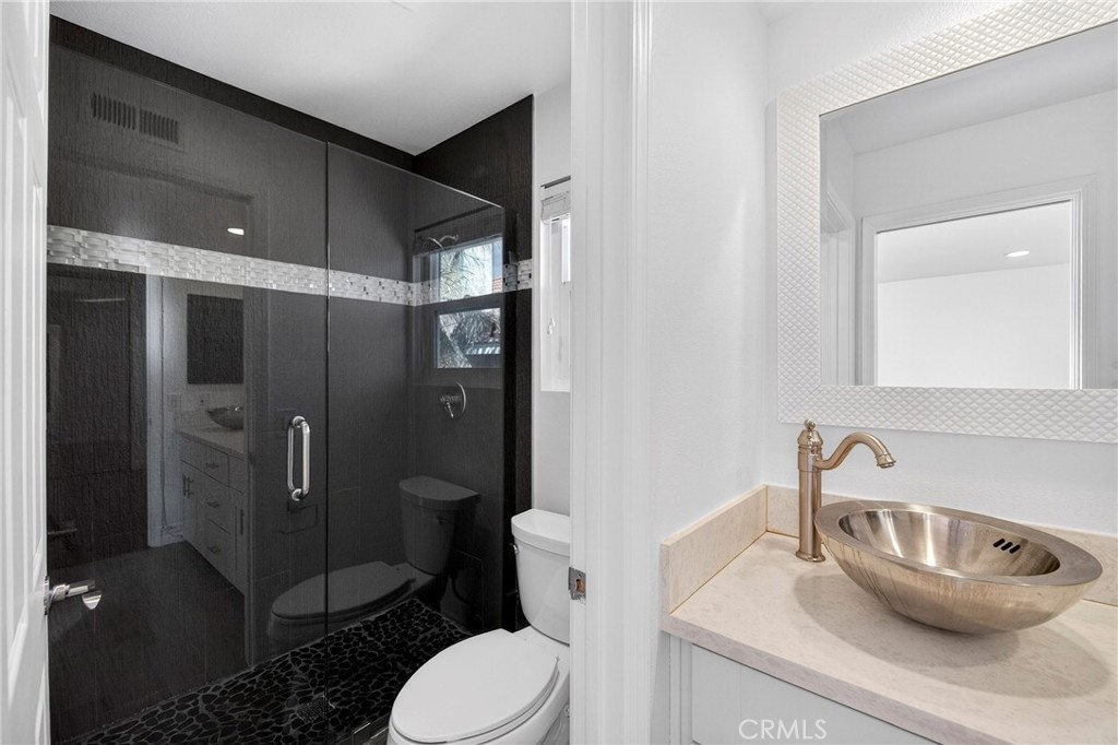 HIGHLANDS - Residential Lease