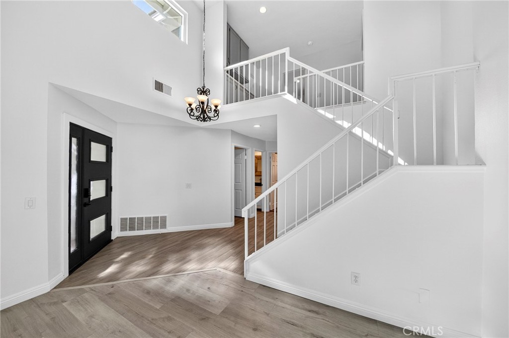 HIGHLANDS - Residential Lease